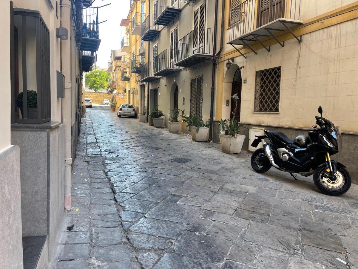 A Casa Di Ilary Villa Palermo Exterior photo